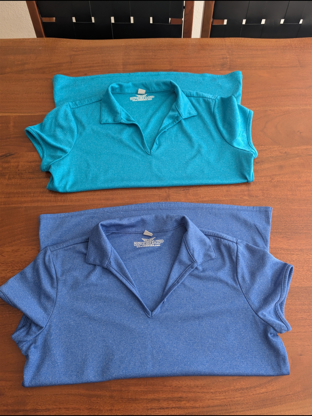 2 Dri-Equip Women’s Performance Golf Polos Medium Blue & Teal